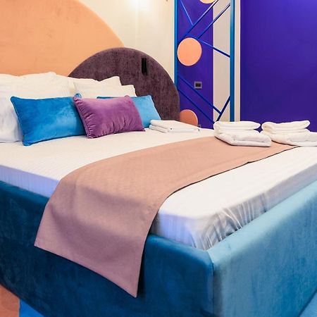 Vilacrosse Boutique Inn Bukarest Exteriör bild