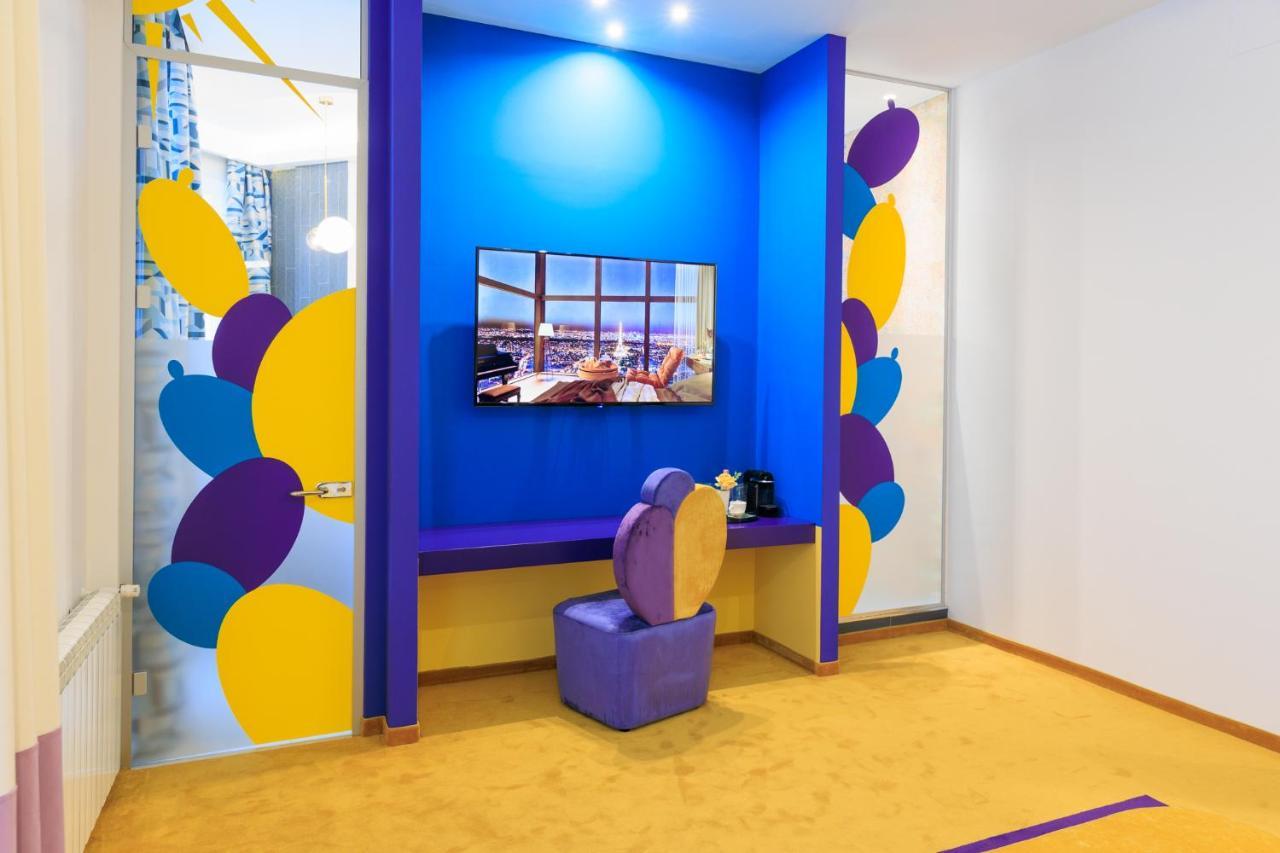 Vilacrosse Boutique Inn Bukarest Exteriör bild
