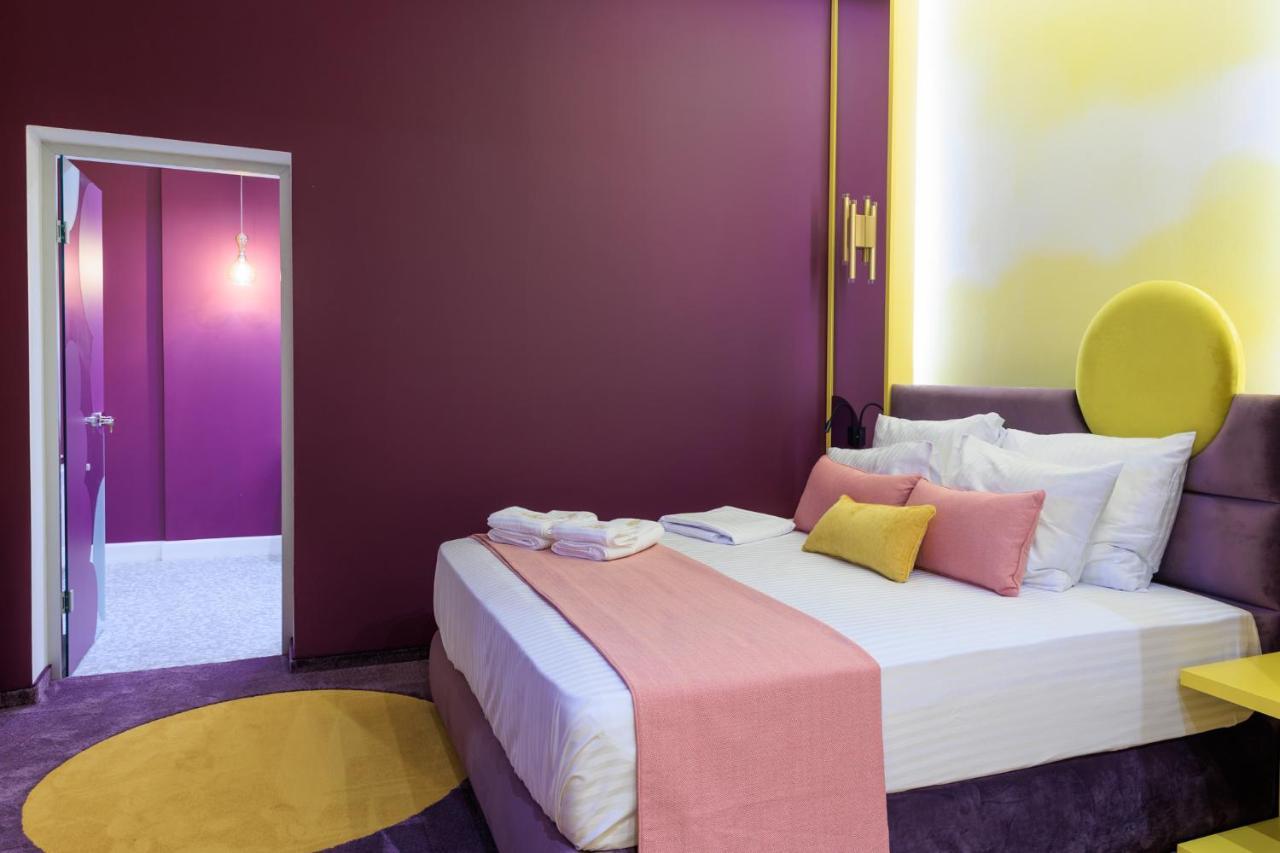 Vilacrosse Boutique Inn Bukarest Exteriör bild