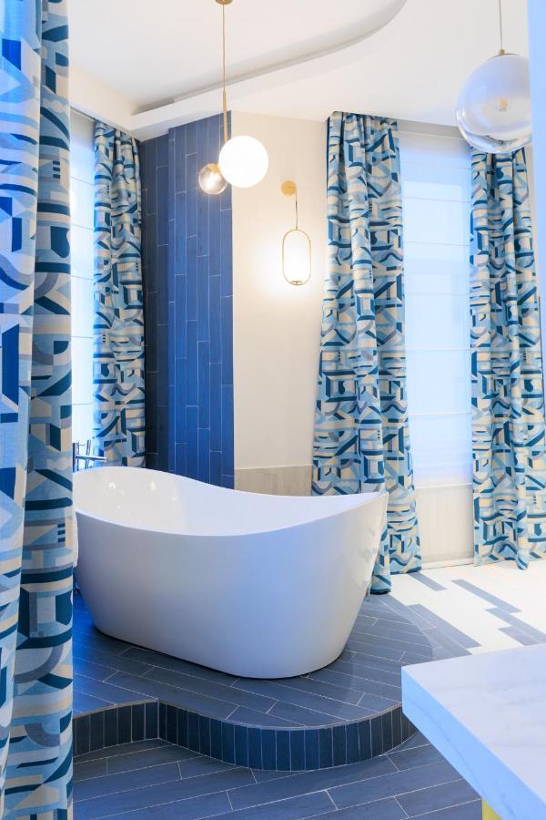 Vilacrosse Boutique Inn Bukarest Exteriör bild