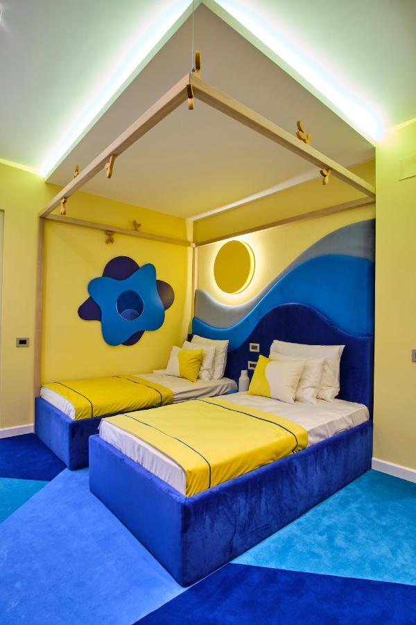 Vilacrosse Boutique Inn Bukarest Exteriör bild